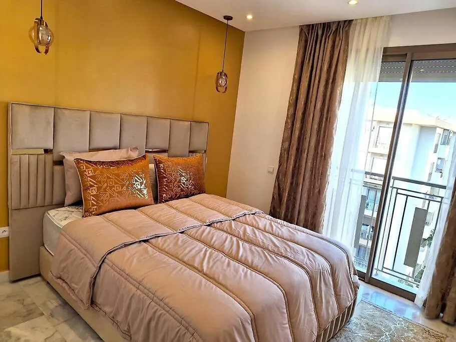 Studio Near Mohamed V Airport! Nouaceur Apartment