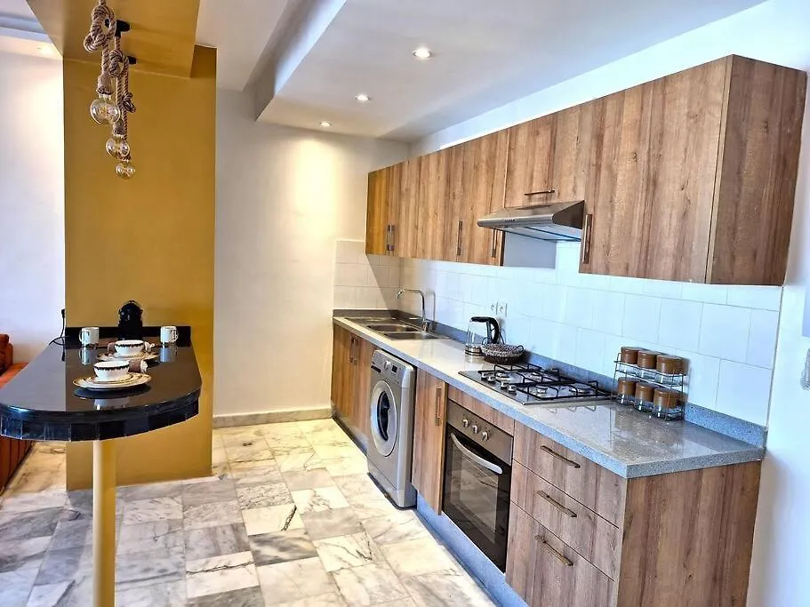 Studio Near Mohamed V Airport! Nouaceur Apartment